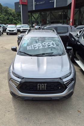 FIAT TORO 1.3 TURBO 270 FLEX VOLCANO AT6 FIAT TORO 1.3 TURBO 270 FLEX VOLCANO AT6